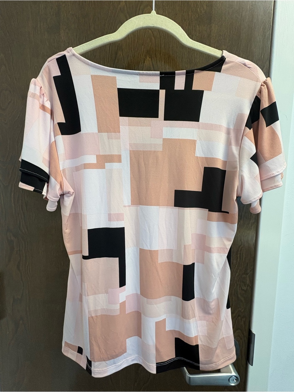 Calvin Klein Pink & Black Geometric V-Neck Blouse Size Medium - Picture 2 of 3